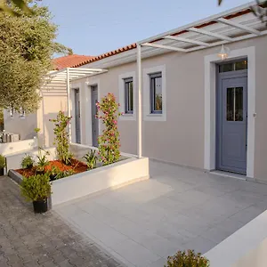 dionisos-suites.kefaloniahotels.net/